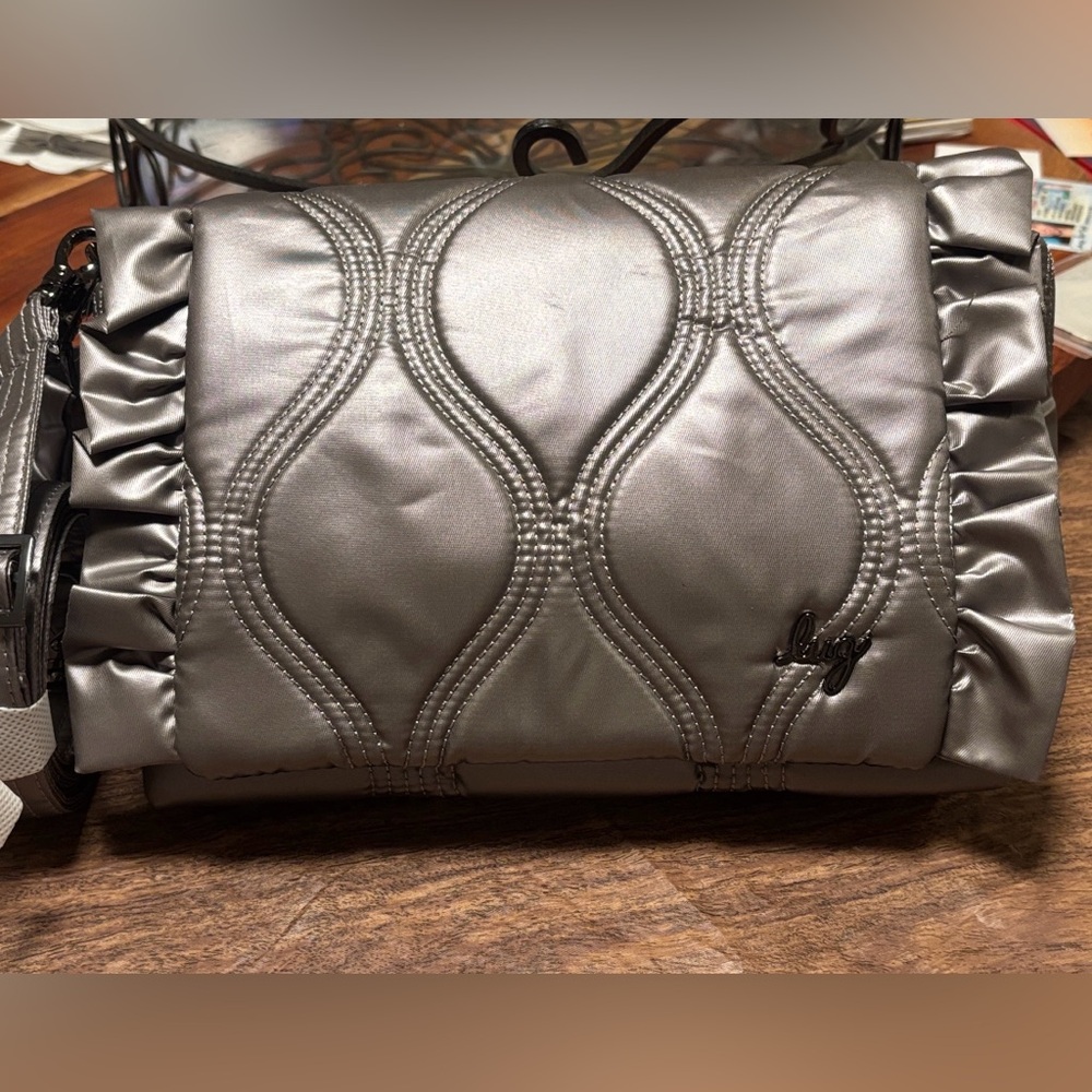 NWT Lug Conga Metallic Pearl TWO STRAPS INCLUDED